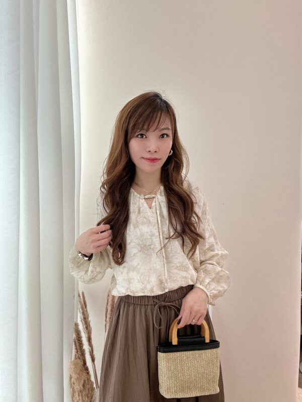 Tara Inkwell Elegance Blouse - Image 2