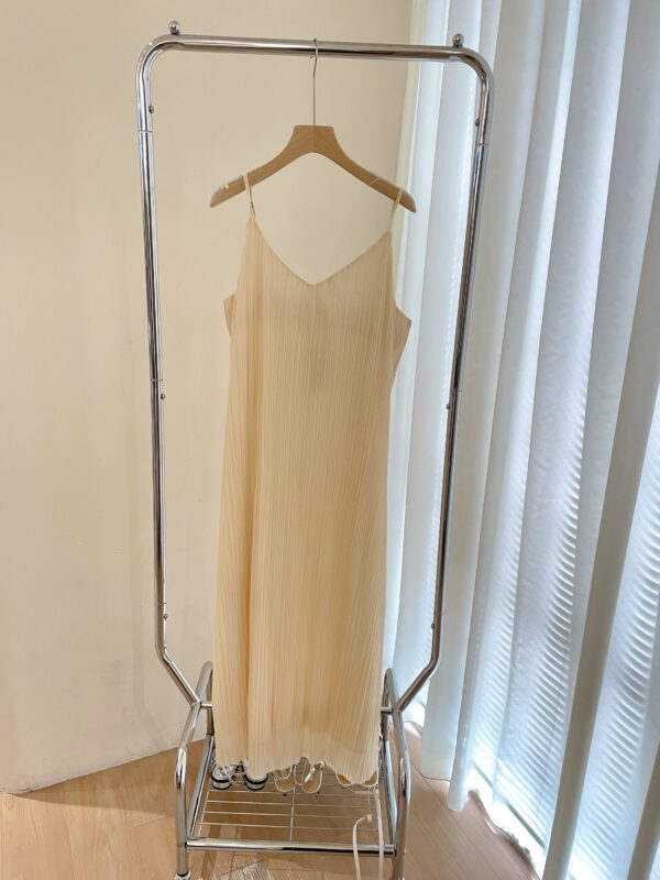 MA Trinnie Dress 6069 - Image 2