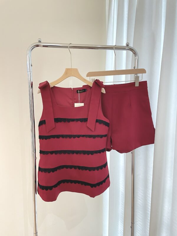 Basis Red Set - Image 6
