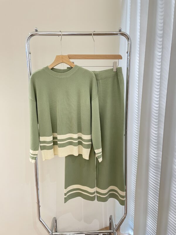 Cozy M2112 Set - Image 3